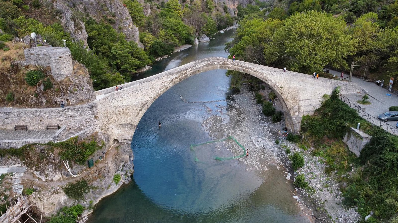 Τοξωτό γεφύρι της Κόνιτσας - Οι Ομορφιές της Ελλάδας